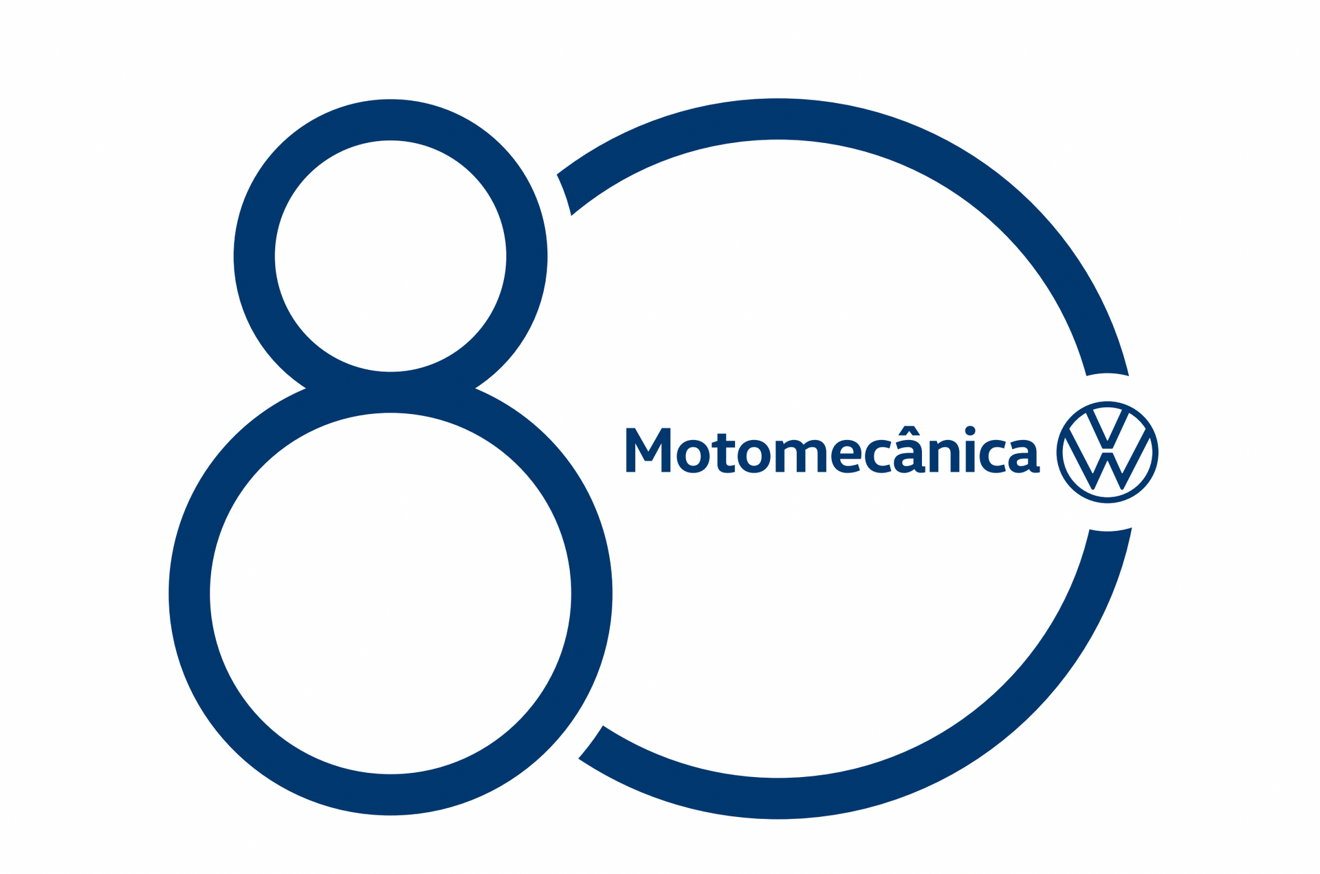 Logotipo da Motomecânica Volkswagen em azul com o “8” estilizado e o emblema da VW.