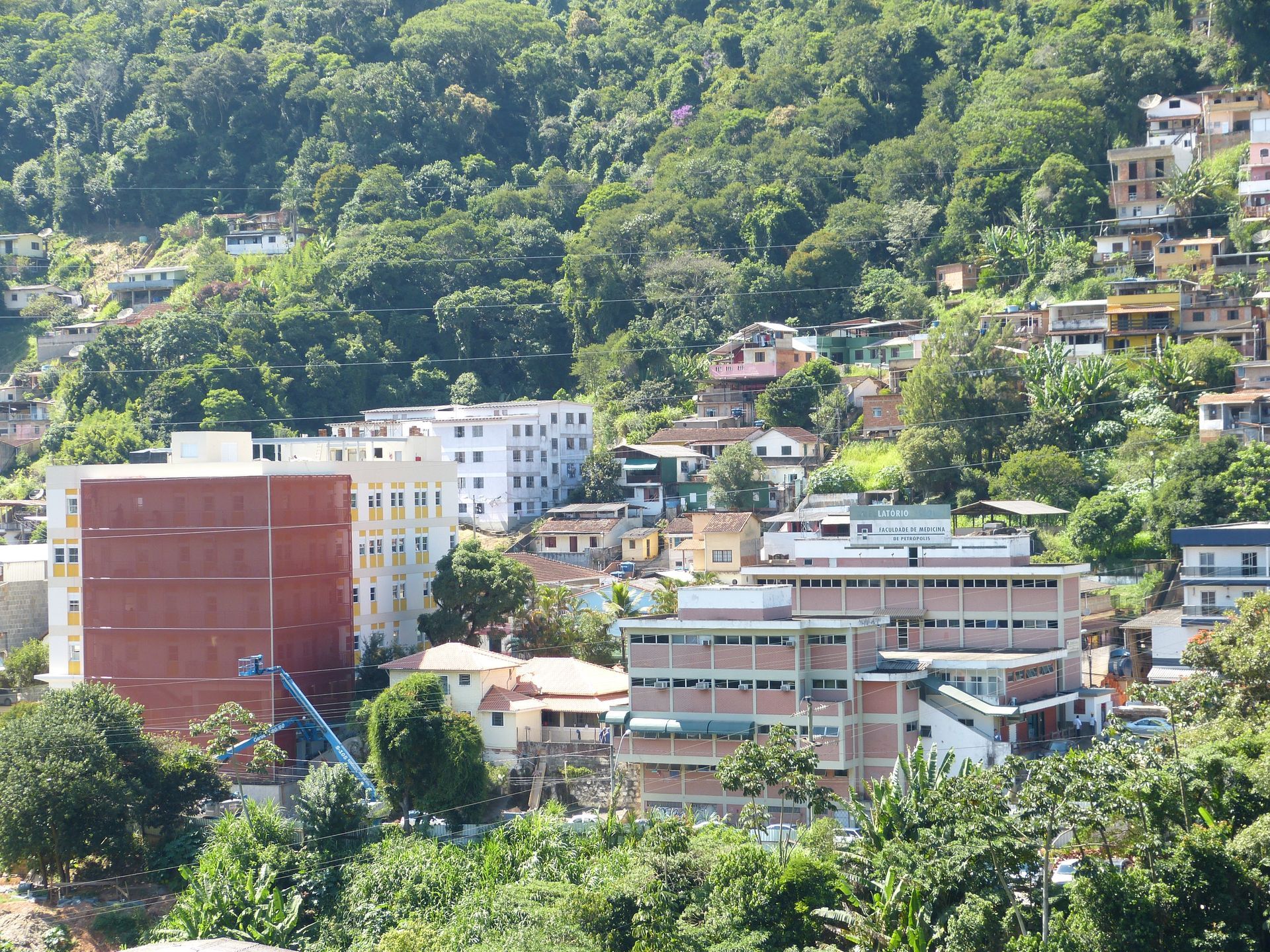 26 anos do Ambulat&oacute;rio Escola: Crescimento e Dedica&ccedil;&atilde;o &agrave; Sa&uacute;de de Petr&oacute;polis