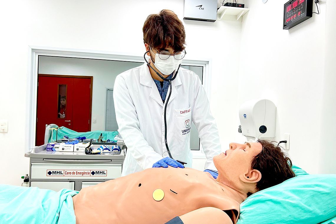 Faculdade de Medicina de Petrópolis adere ao processo seletivo para portadores do Diploma Internacional Baccalaureate