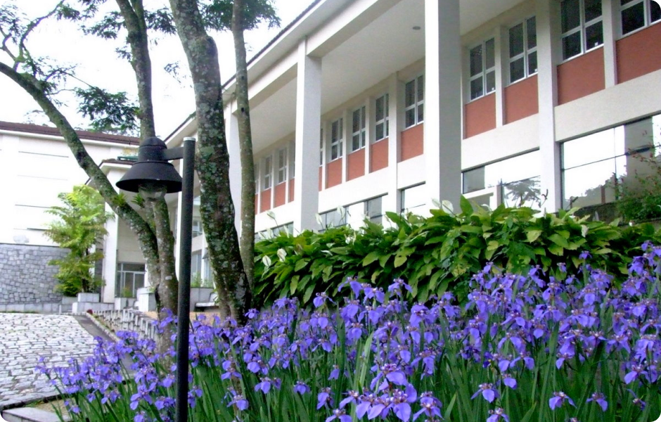 Centro Universitário Arthur Sá Earp Neto (UNIFASE) Centro Universitário Arthur Sá Earp Neto (UNIFASE)