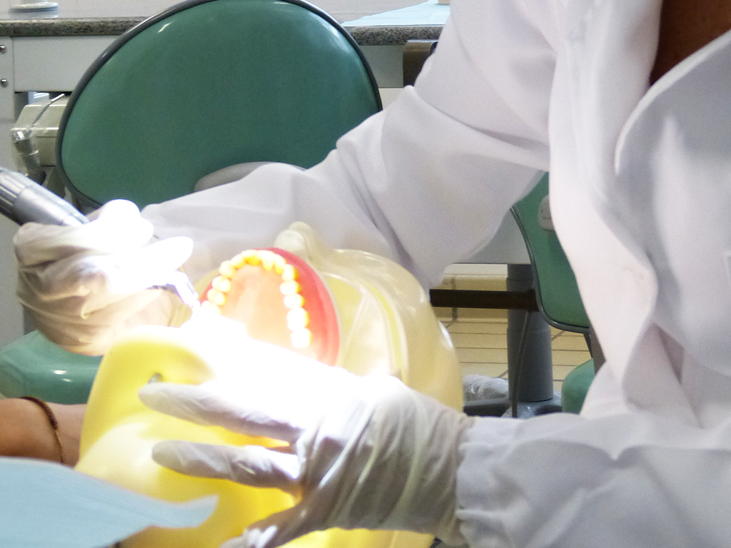 Curso de Odontologia Curso de Odontologia
