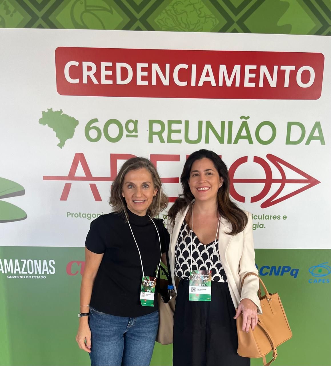 UNIFASE apresenta experiência de ensino humanizado no congresso nacional da Odontologia