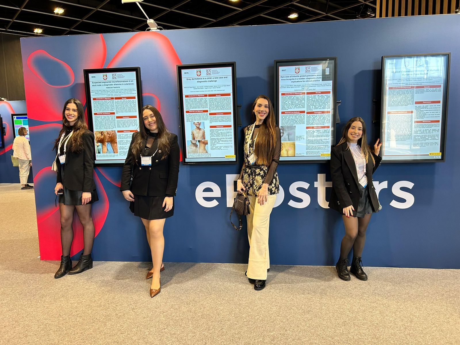 Alunos de pós-graduação da UNIFASE/FMP apresentam trabalhos no maior congresso europeu de dermatologia