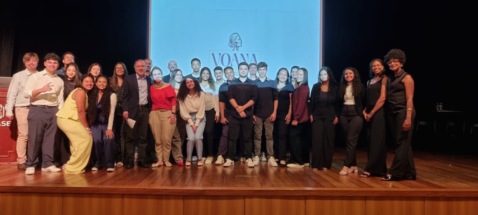 Administração na prática: estudantes da UNIFASE planejam franquia para clínica voltada à terceira idade