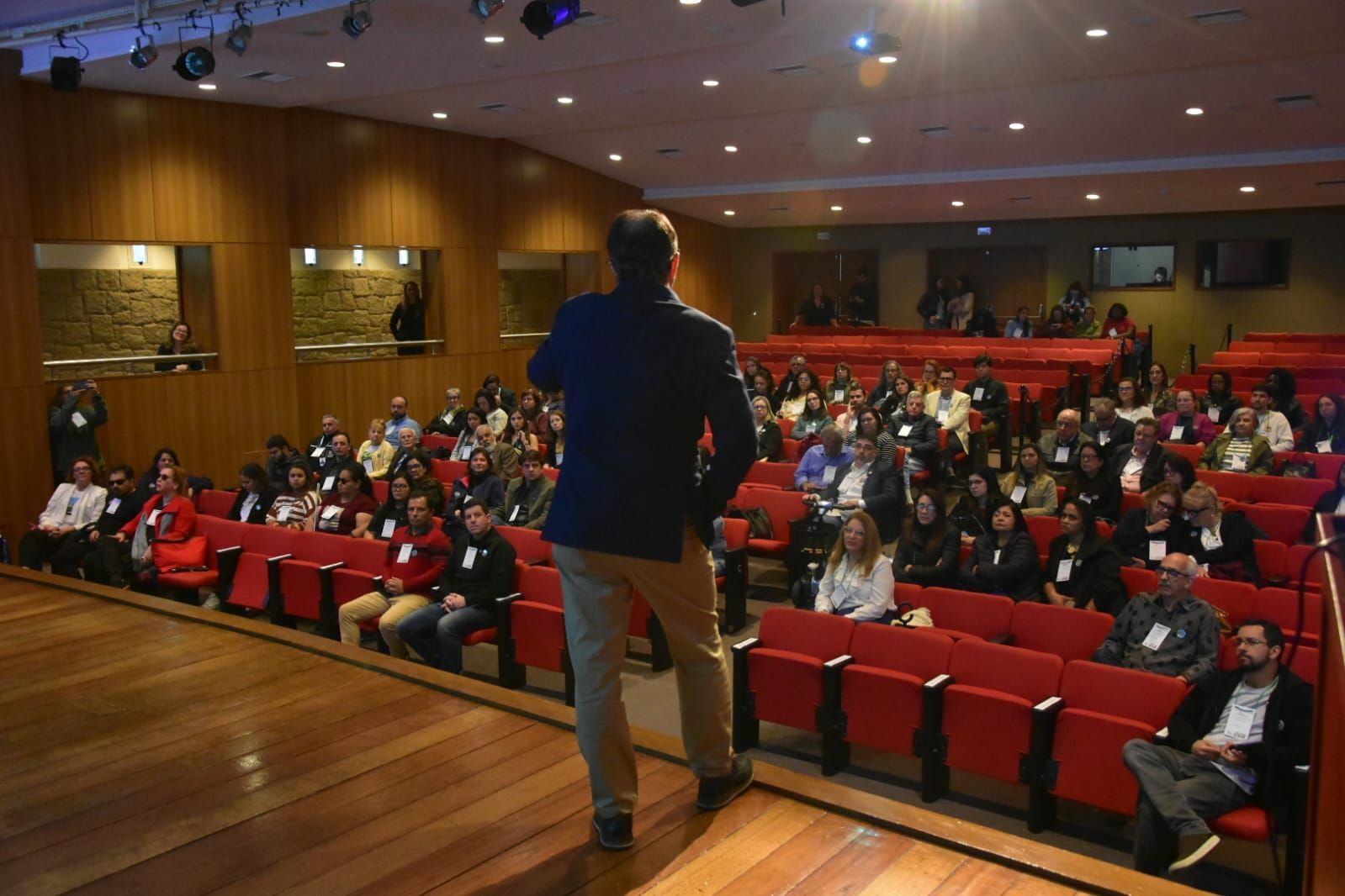 Acessibilidade: a inclus&atilde;o come&ccedil;a com a elimina&ccedil;&atilde;o de barreiras f&iacute;sicas e de atitude
