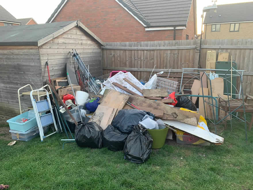 builder waste bedford