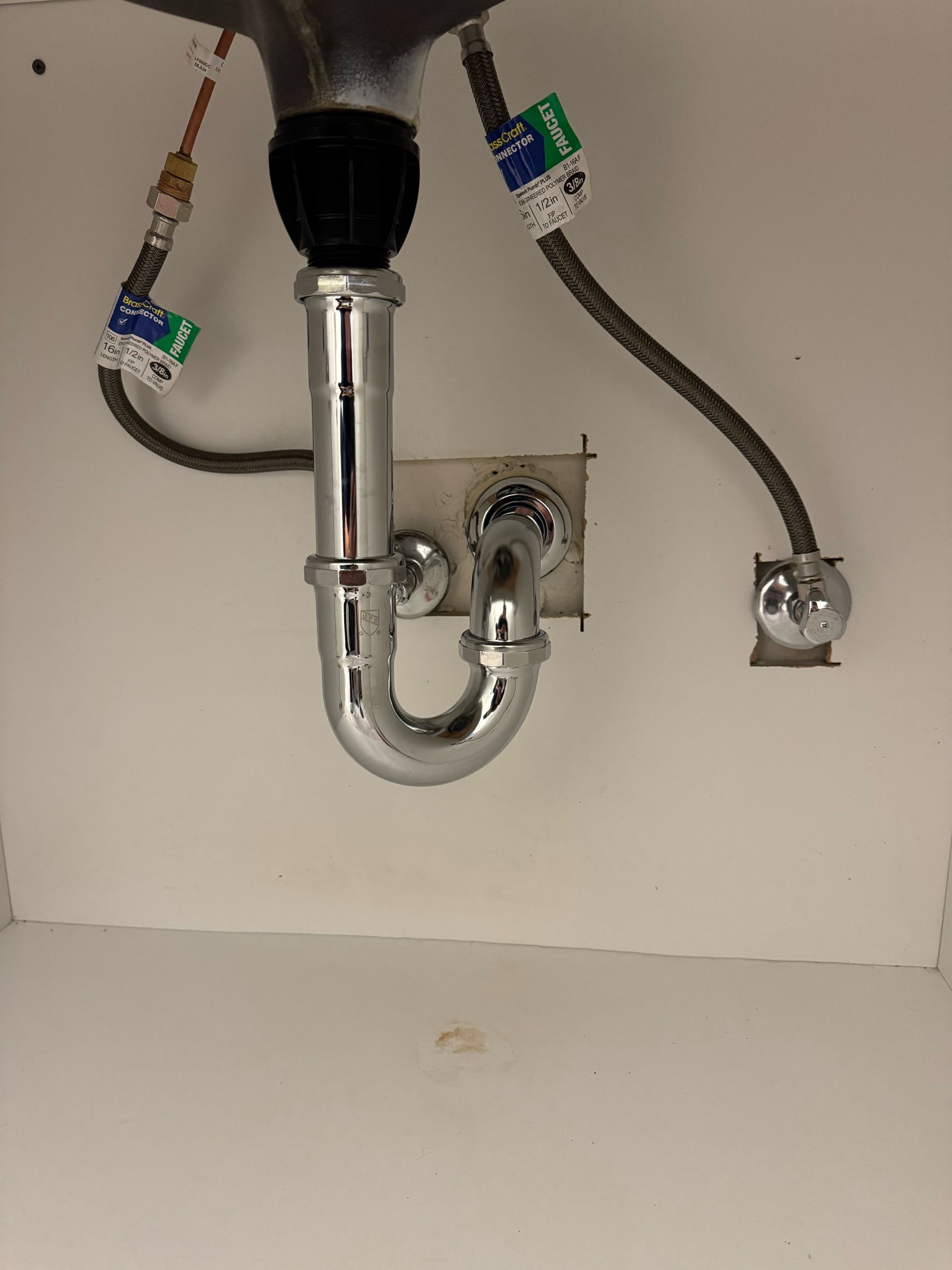 Leaking faucet or sink pipe in San Mateo