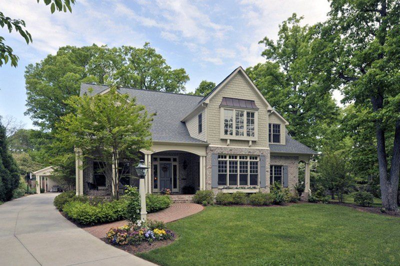 Home Front Exterior | Wishon & Carter Builders