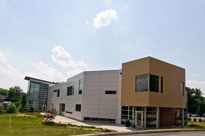 Commercial Building Front Exterior | Wishon & Carter Builders