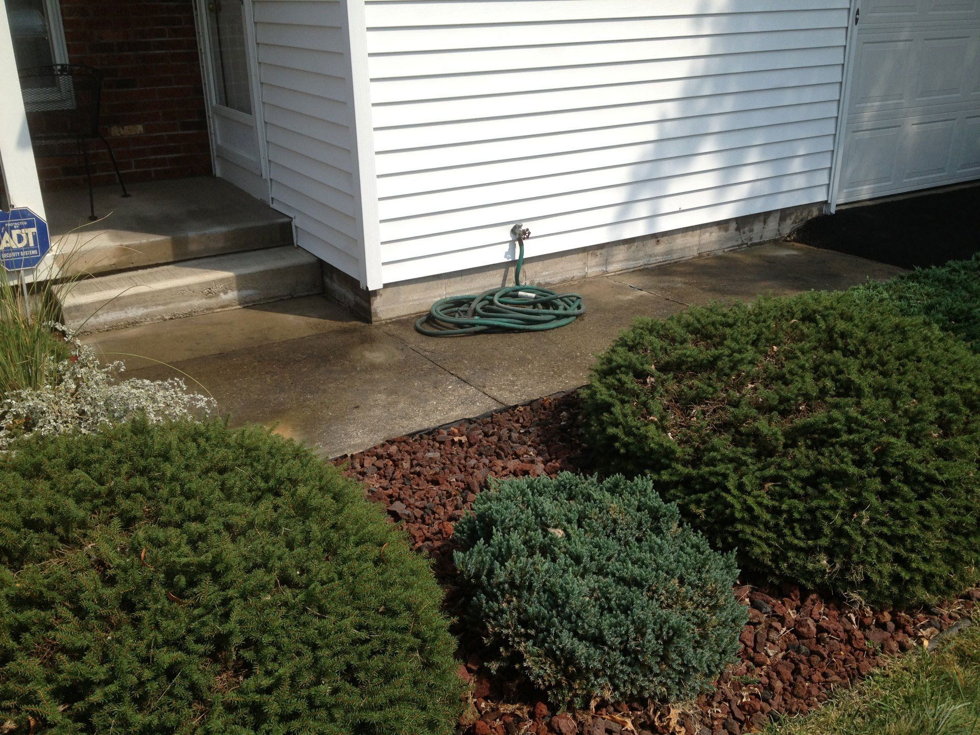 Concrete Leveling & Raising Buffalo, Rochester, Williamsville, Lancaster & West Seneca, NY