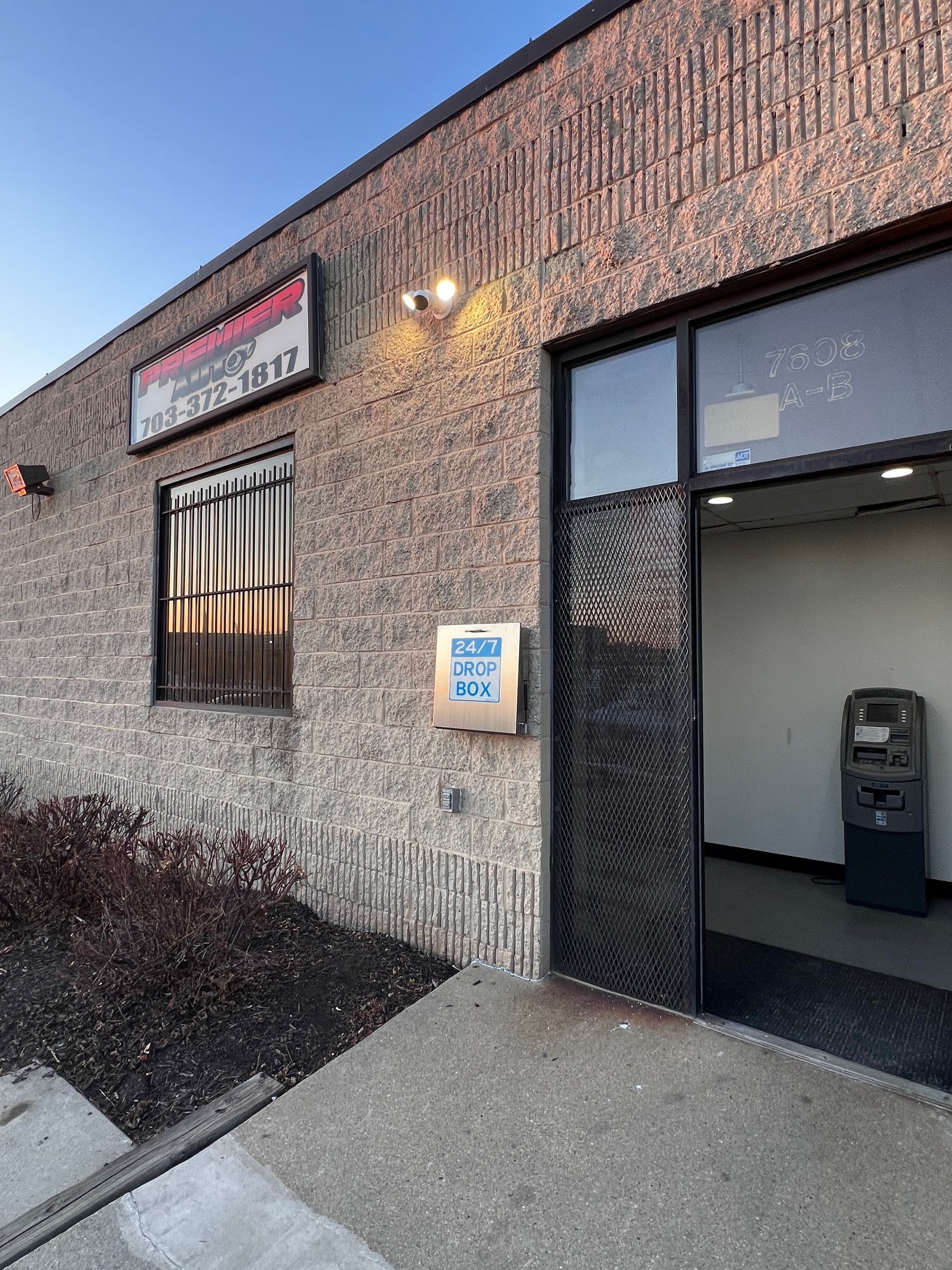 24/7 Drop and Pick-up Box | Premier Auto LLC
