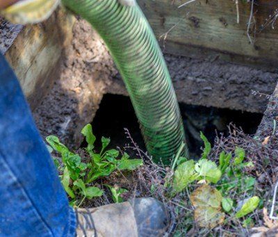 Residential septic tank cleaning