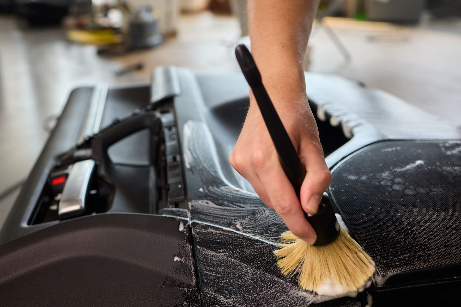 Car Interior Shampooing Service