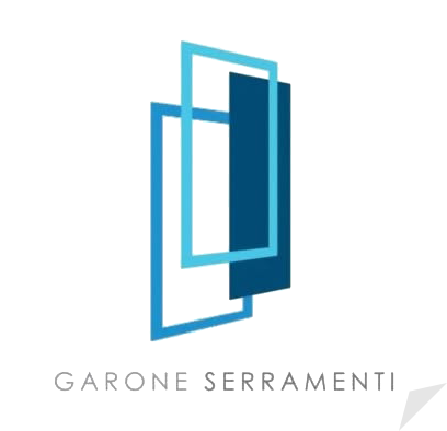 Logo con cornici di finestre blu sovrapposte e la scritta “GARONE SERRAMENTI”