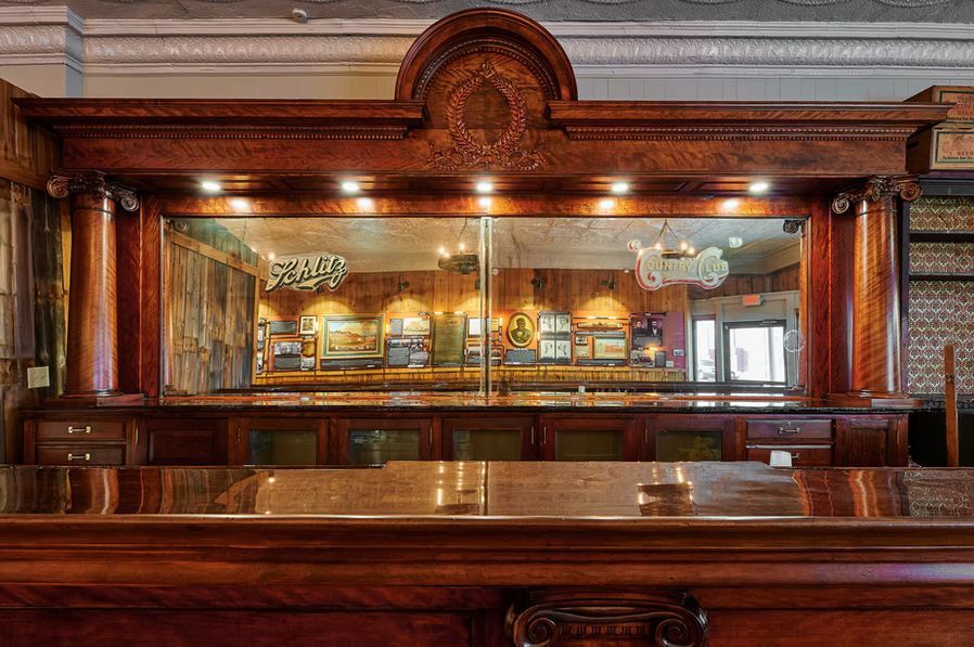 Pony Bar & Goetz Museum