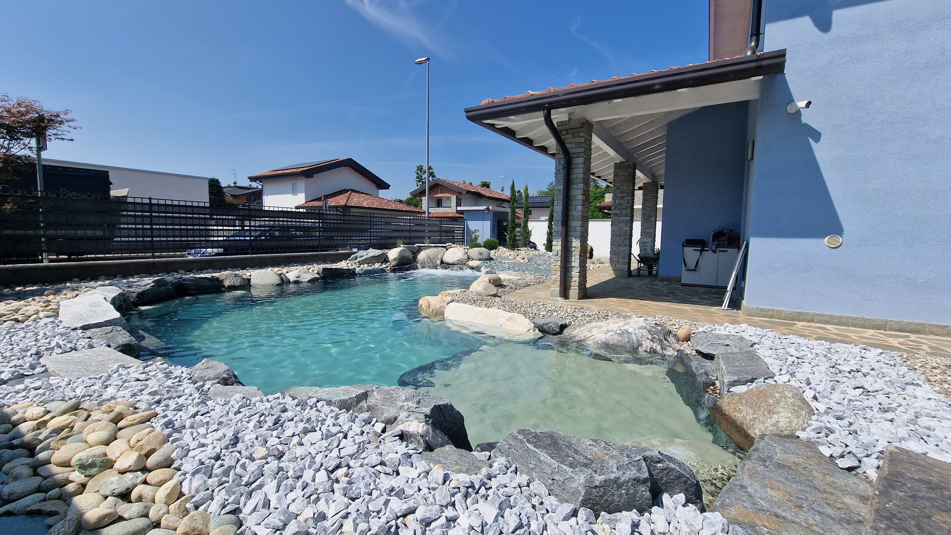 piscina alpina naturale realizzata da Rocks Design