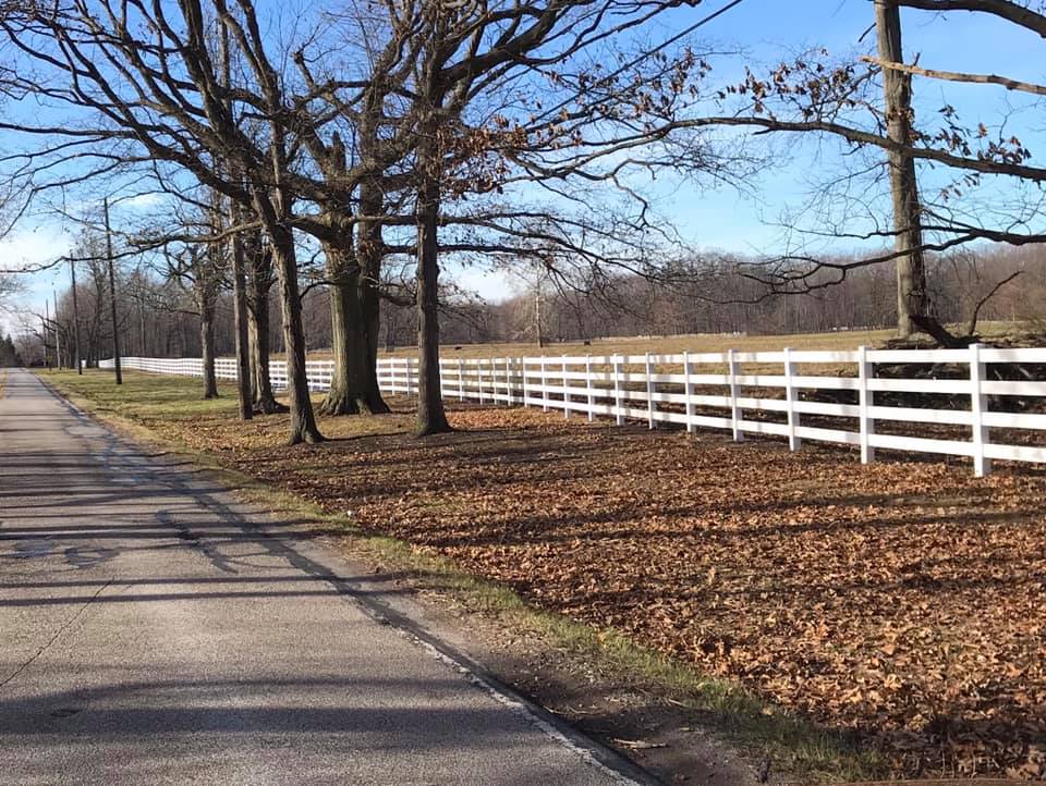 Ranch Rail Vinyl Fence — Mentor, OH — Shannon Fence