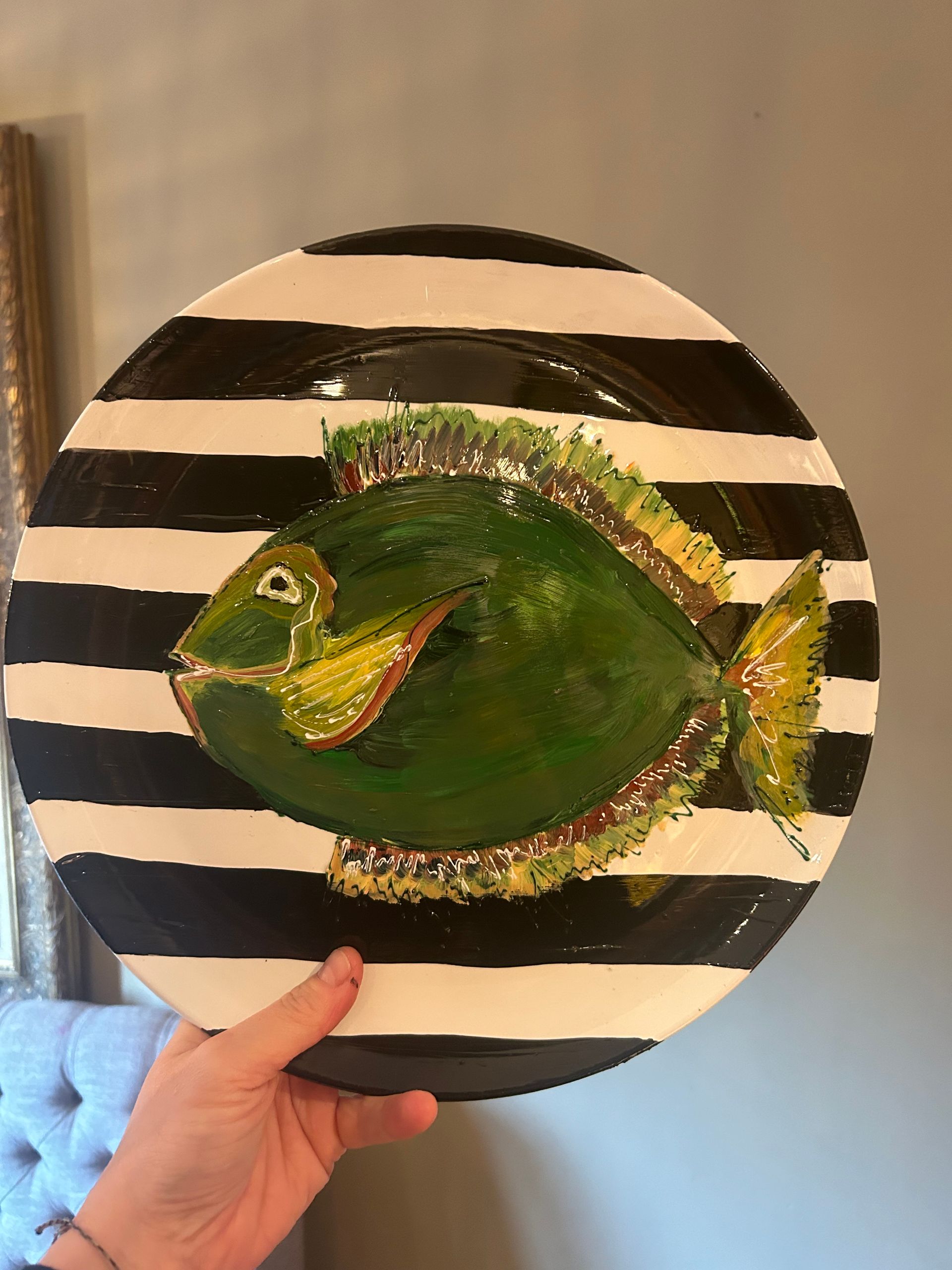 handbeschilderde schalen borden muurdecoratie keukenstyling 