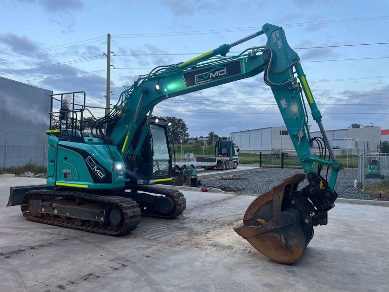 13.5T Excavator