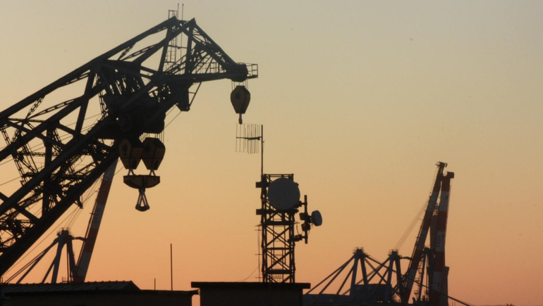weatherford crane training silhouette with sunset