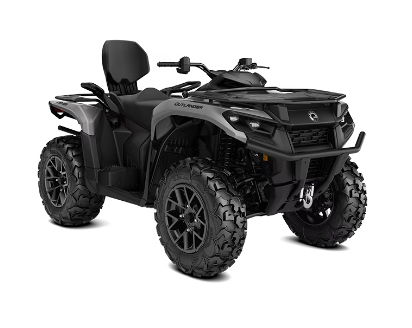 ATV Can-Am Outlander grigio con pneumatici neri e paraurti anteriore su sfondo bianco.