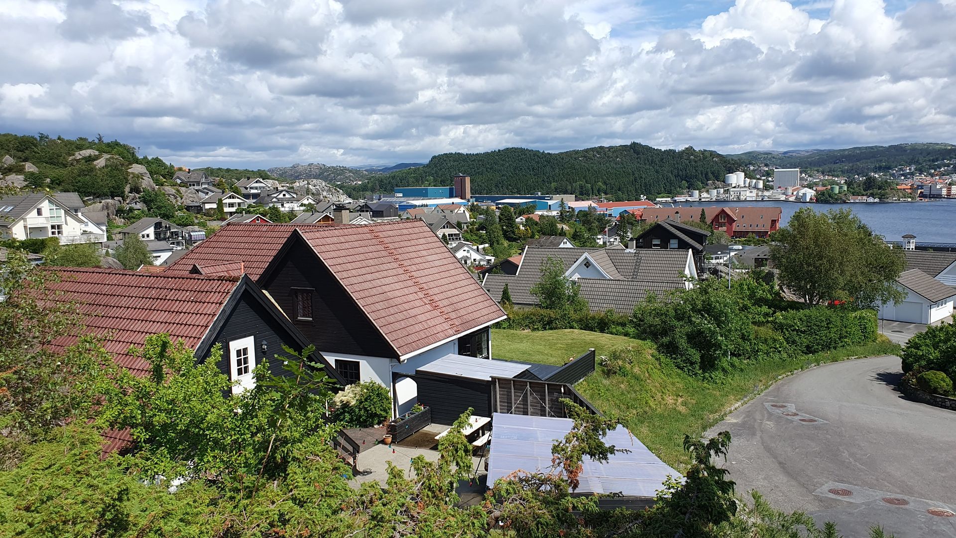 torvhus veien