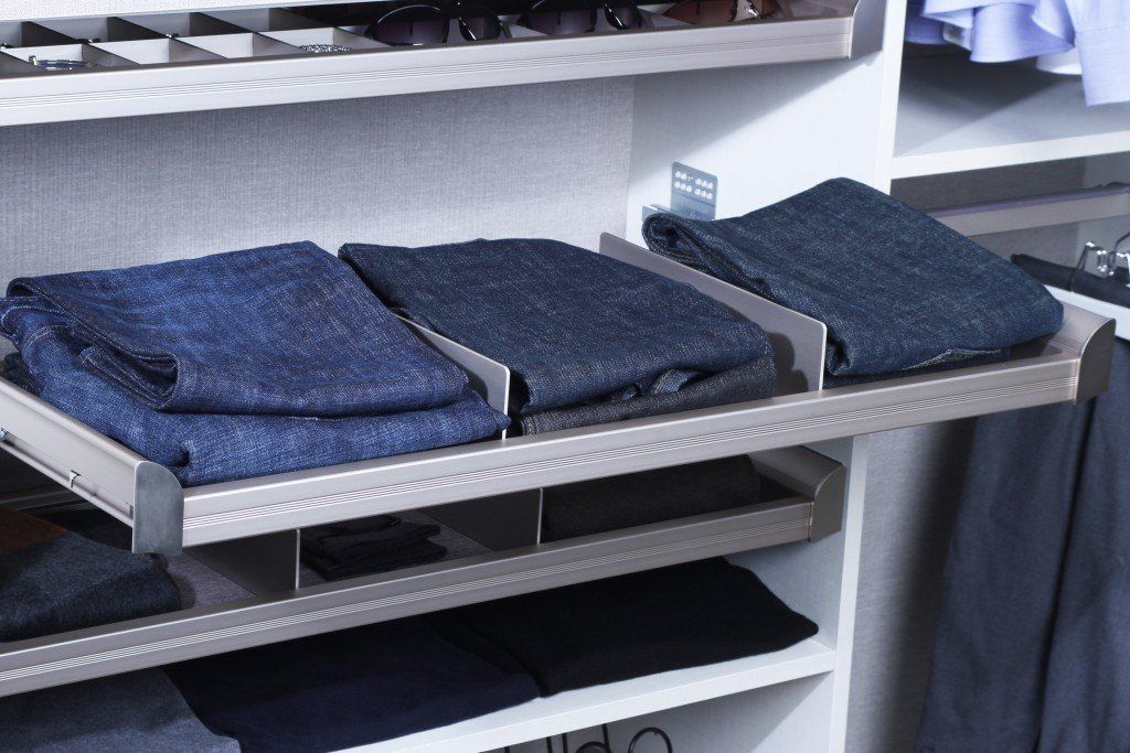 Divided Shelves