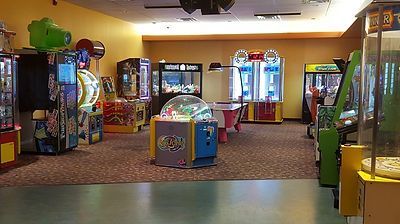 Ross Cottom Lanes Arcade