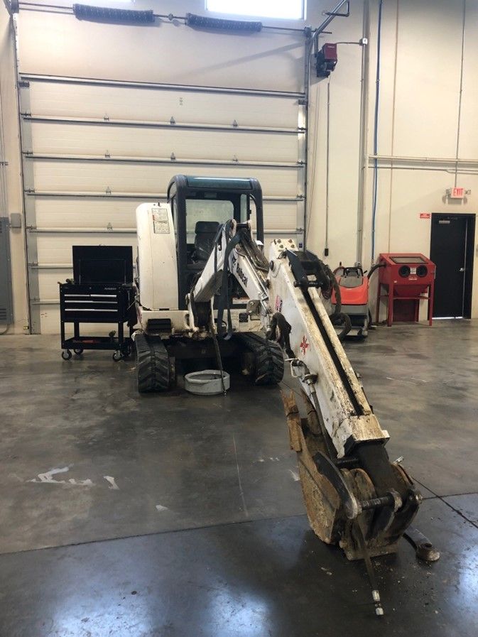 White Bulldozer — Lincoln, NE — Central States Hydraulic Services
