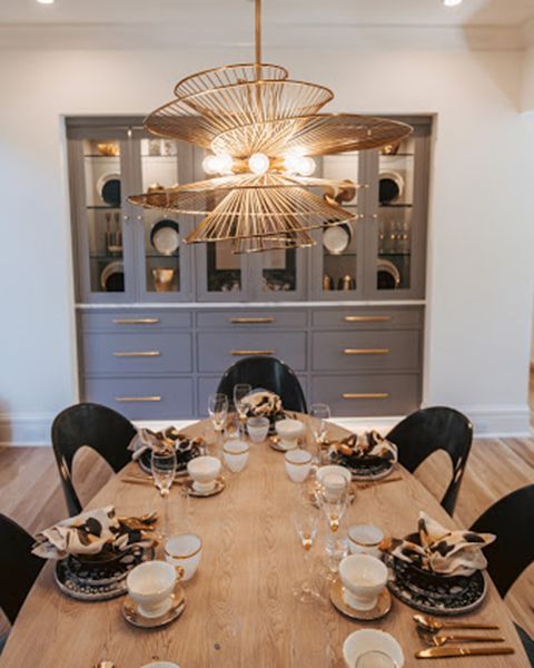 Statement Lighting - Hosting