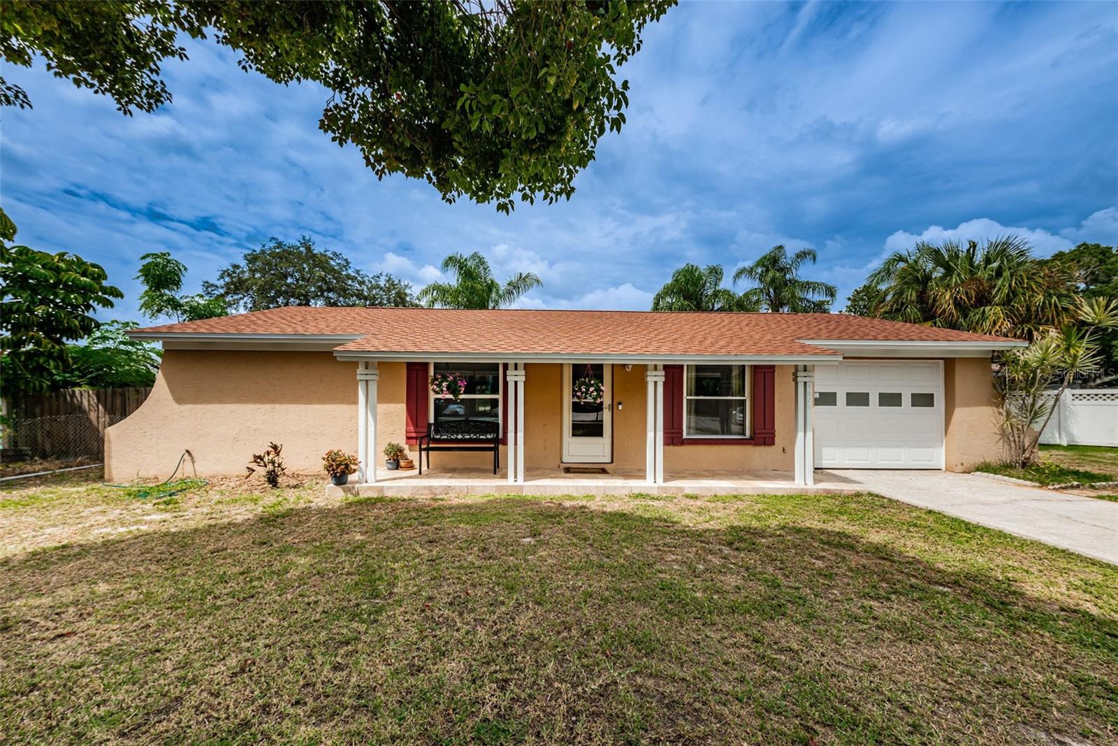 1408 Calumet Ct, Tarpon Springs, FL, 34689