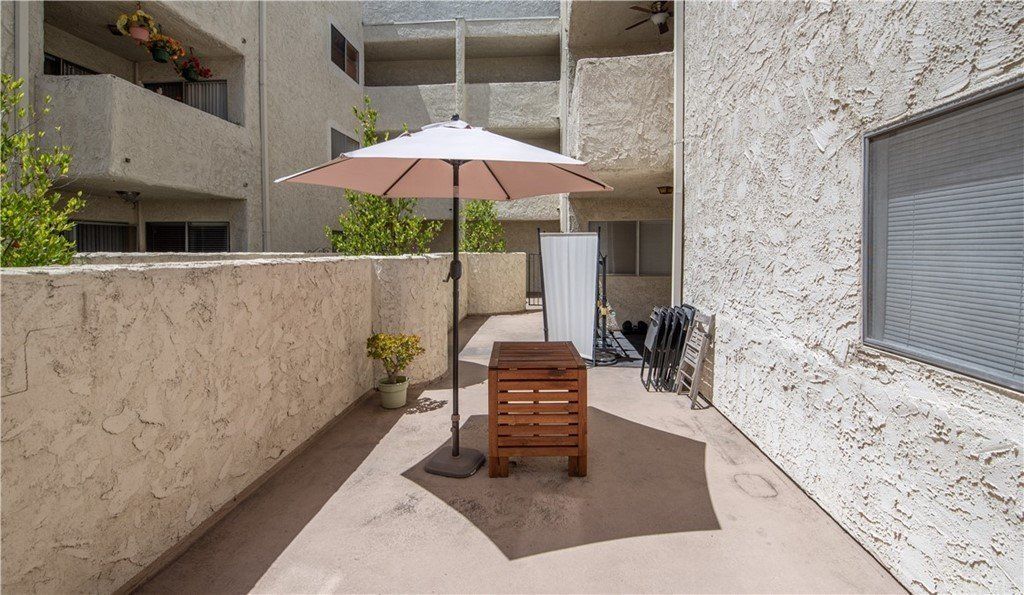 1339 N Columbus Ave-15