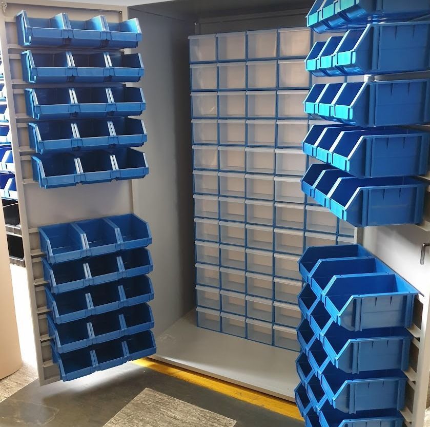 Gavetas apilables de plástico