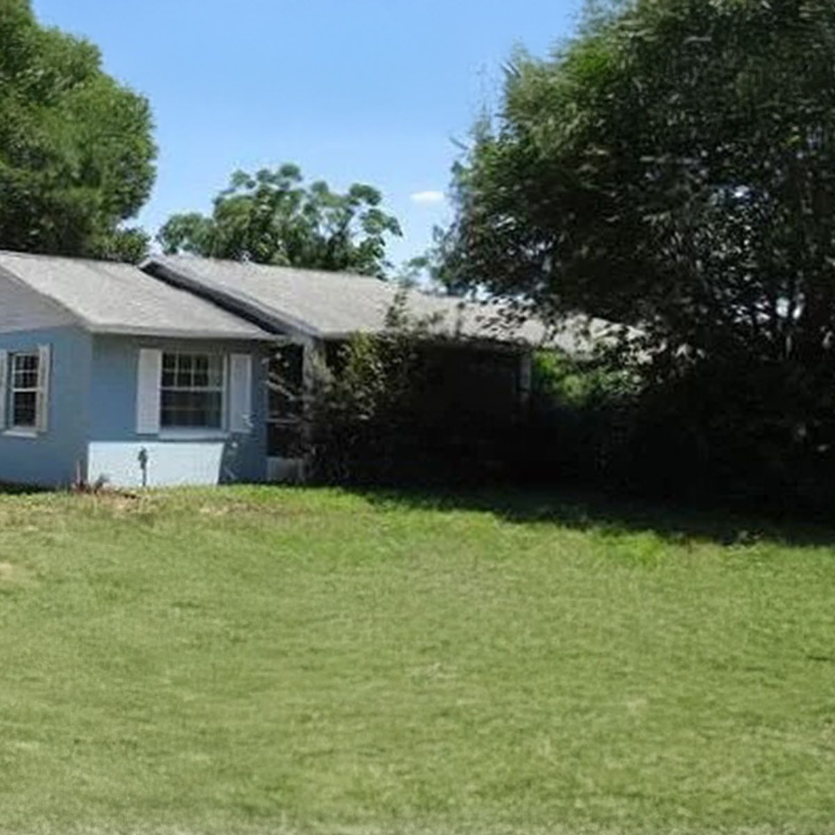 Bank REO Auction House Flip - BEFORE Photo 