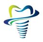 Logo stilizzato a forma di dente, blu, verde e bianco, con una spirale alla base.