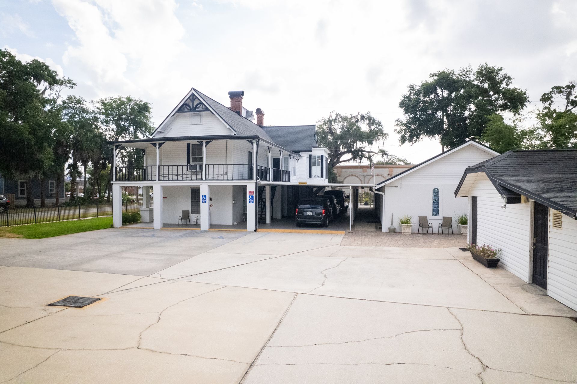 Our Location | Broadus-Raines Funeral Home