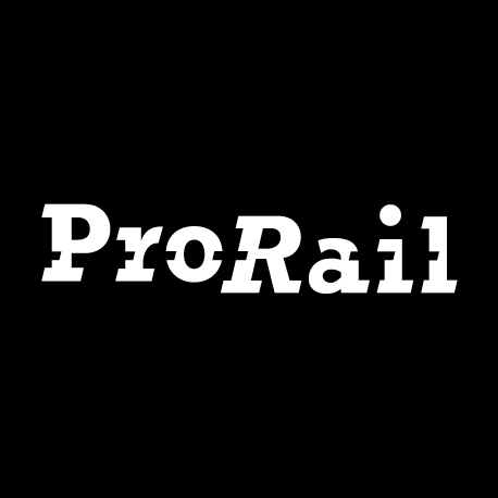 ProRail-logo in witte tekst op een zwarte achtergrond.