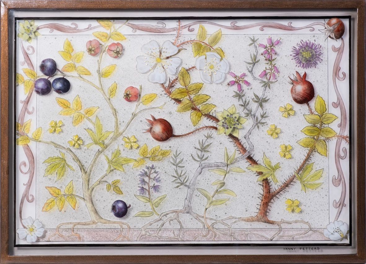 Yanny Petters, Heathland, a beautiful Verre Eglomisé (reverse painting on glass), part of the artist's solo show Fieldwork with Mainie and Albrecht