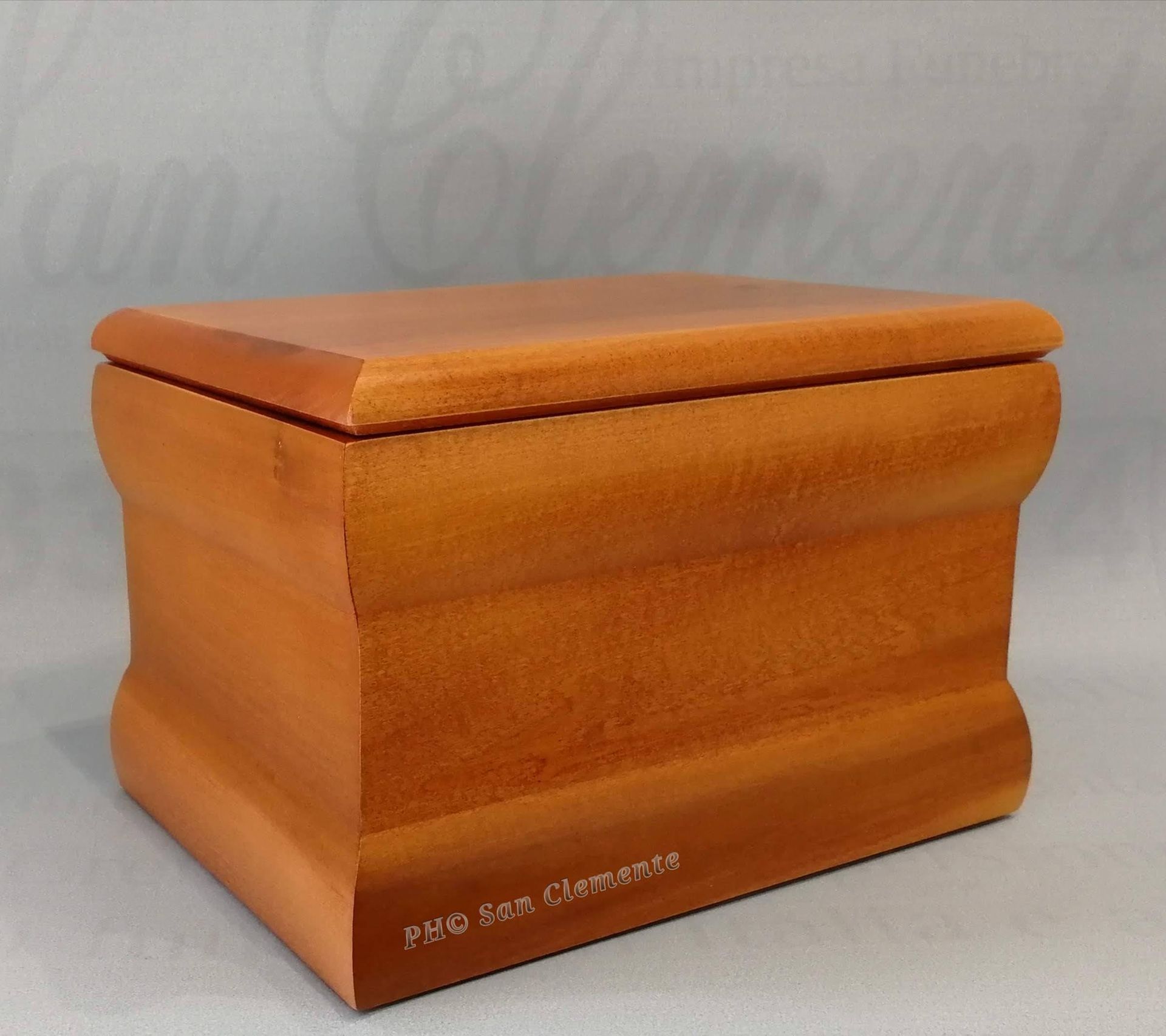 Urne, cremazione, affido ceneri, impresa funebre san clemente, funerali, onoranze funebri, cittiglio, bellinzago novarese, cuveglio, varese