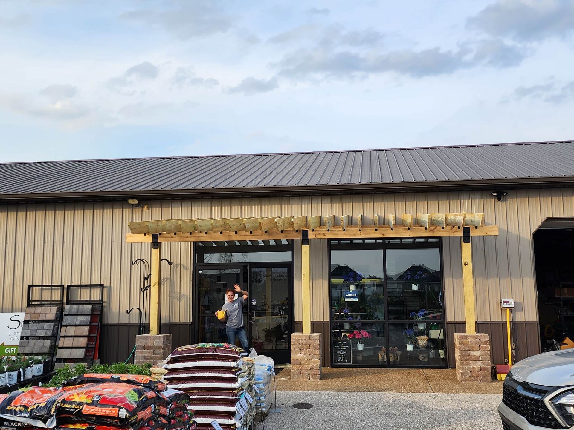 Nursery Snow's Landscape & Nursery Evansville & Newburgh, IN