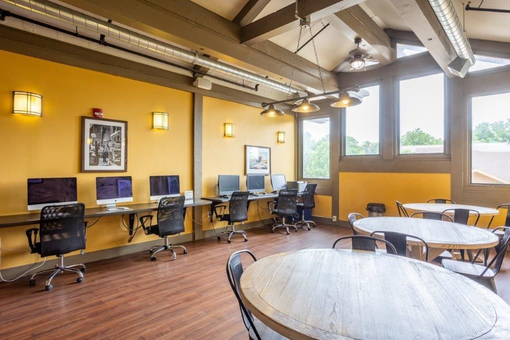 Comfortable and organized study area for UIowa students