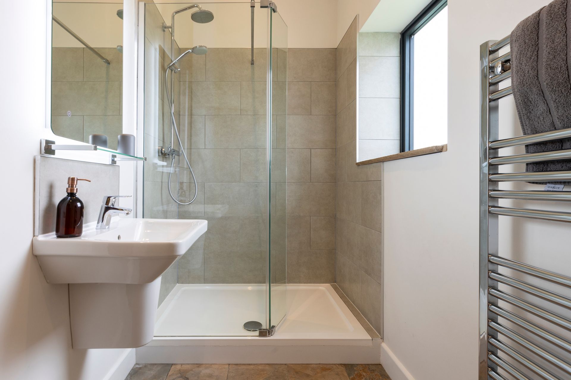 Ensuite shower room