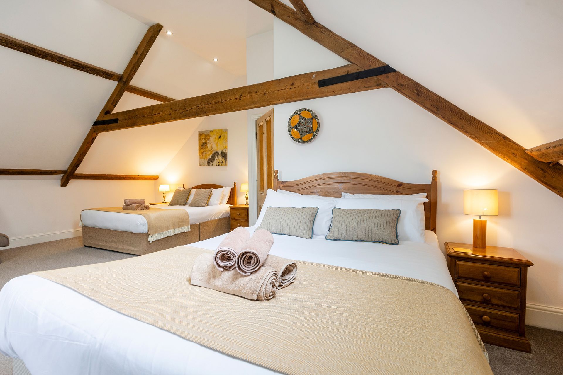 Family room two king beds with vaulted ceiling