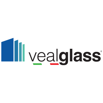 Logo di Vealglass con icona di un edificio blu e testo nero, accentuato da linee verdi e rosse.