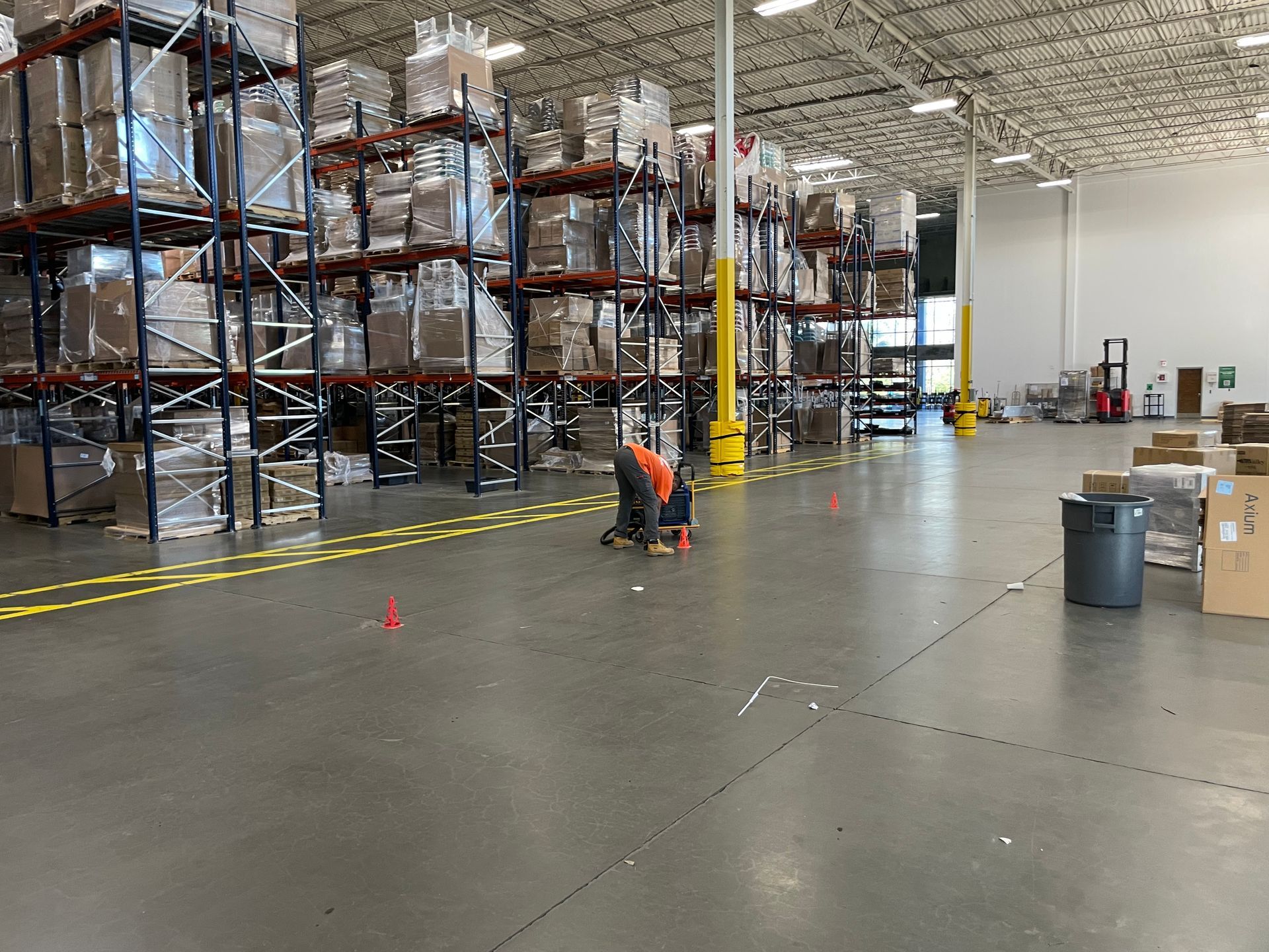 A warehouse filled with lots of shelves and boxes.