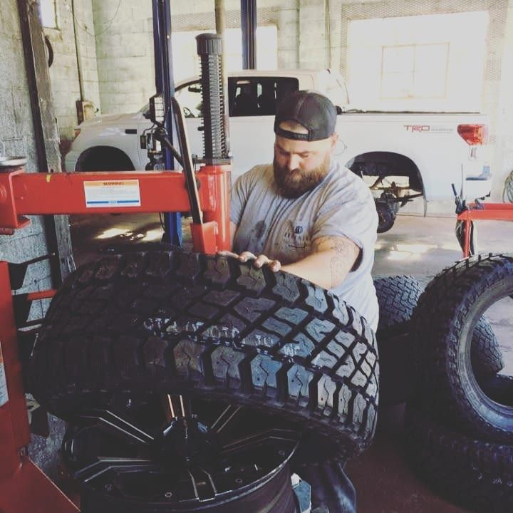 SHOP IMAGE | Browning Tire & Auto