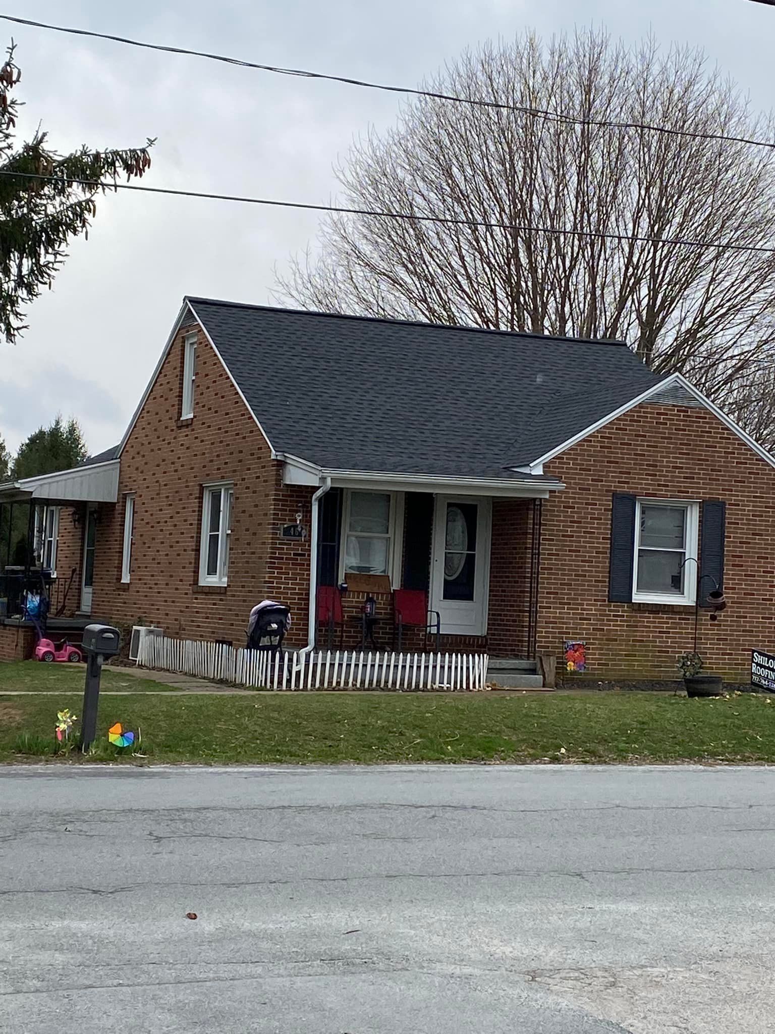 Brown Brick Wall House For Replacement — York, PA — Shiloh Roofing