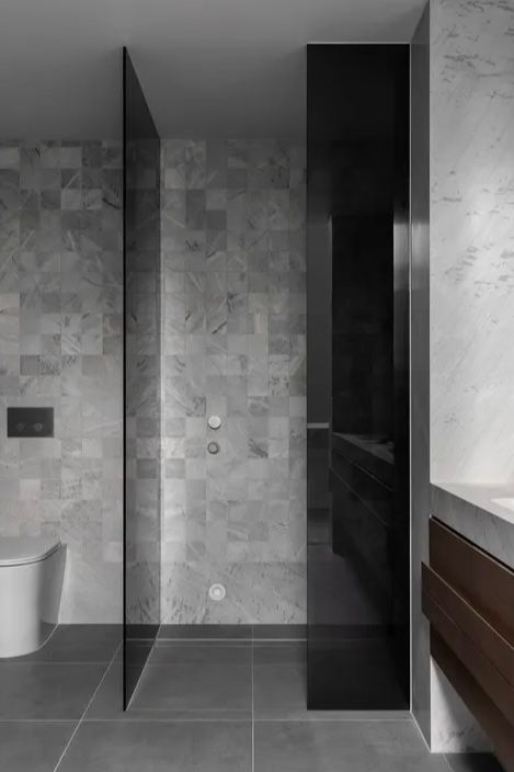 Frameless Shower Screens