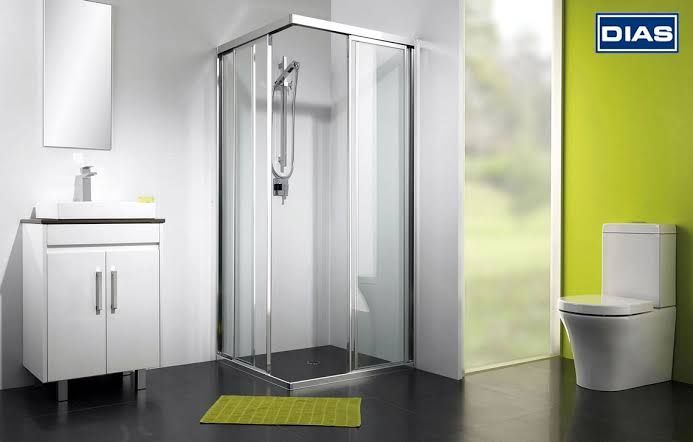 corner entry semi-frameless shower