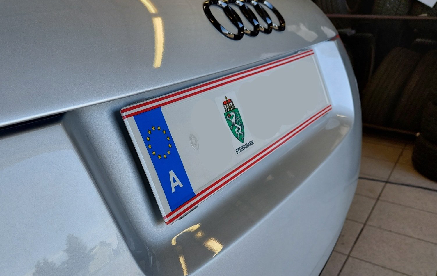 Kennzeichenhalter rahmenlos österreich